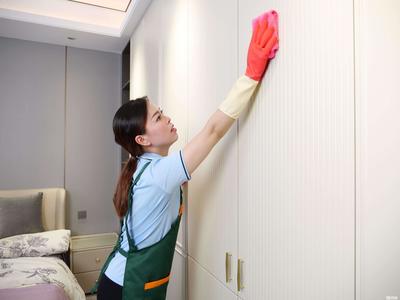 保潔、空調清洗上門服務、公司保潔、油煙機清洗、開荒保潔、擦玻璃、窗簾清洗